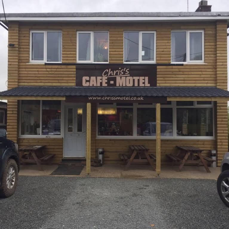 Chris'S Motel Stokenchurch Exterior photo